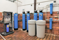 Reverzní osmóza EUROCLEAN + změkčovače vody AquaSoftener