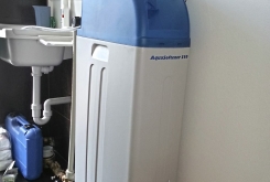 Zmäkčovač vody AquaSoftener 350 v bytovej jednotke