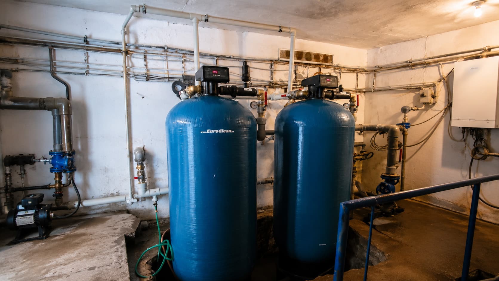 V Nemocnici AGEL Levice sme úspešne zrealizovali inštaláciu dvoch sorpčných filtrov AquaAs 900A